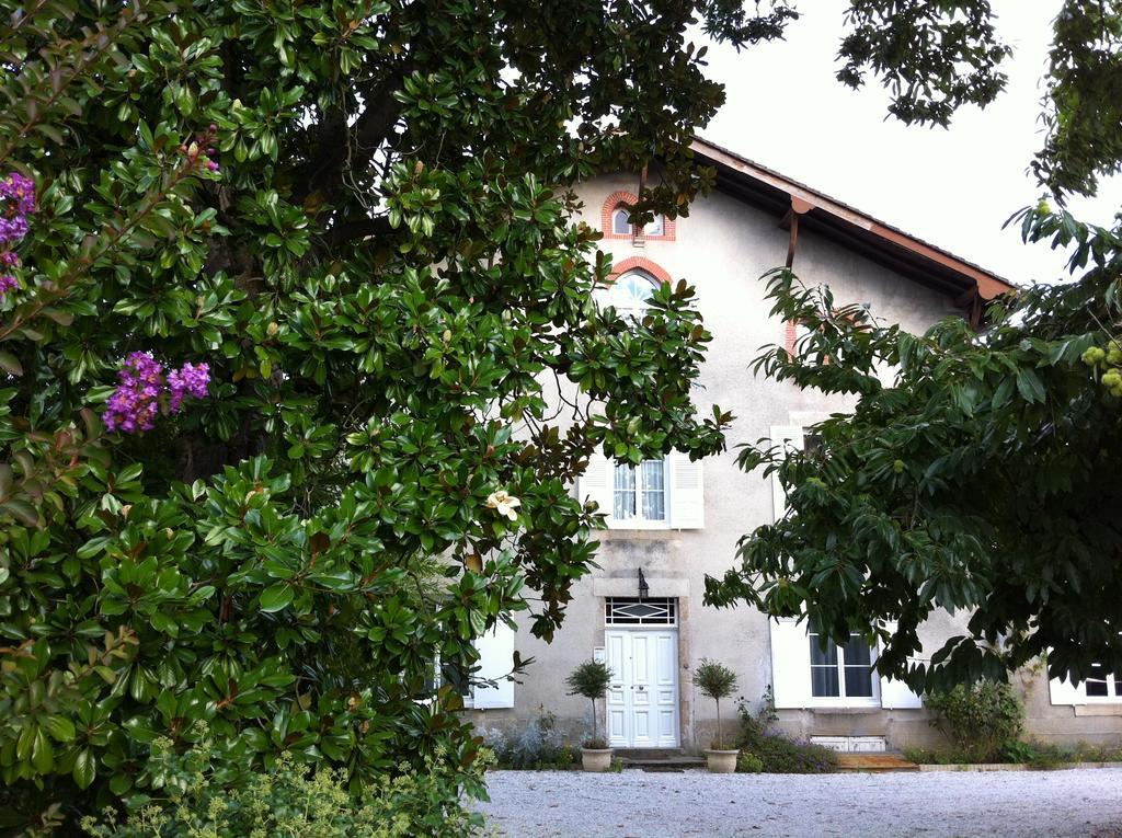 Le Clos De La Muse Saint-Junien Exterior photo